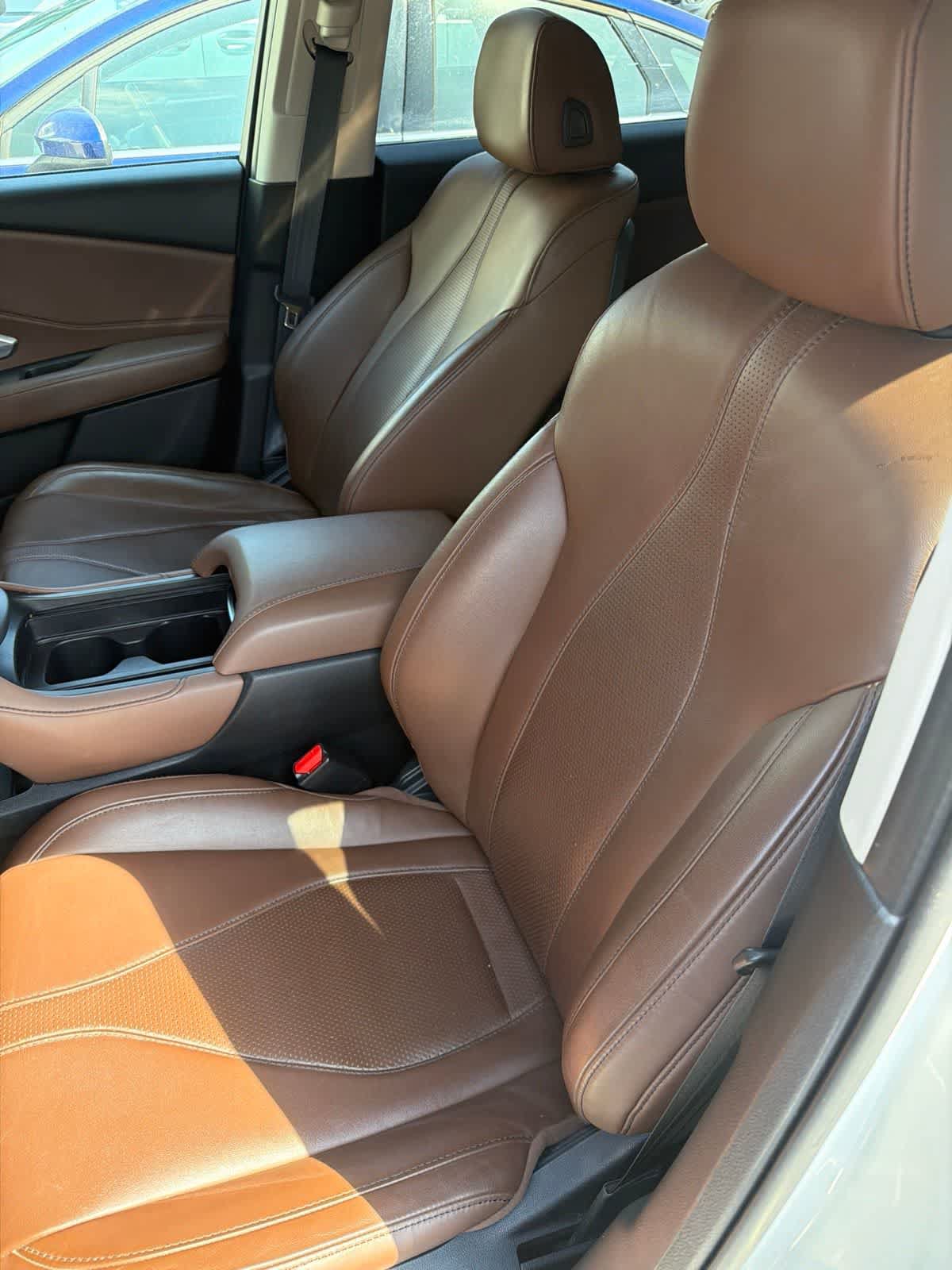 Used 2019 Acura RDX w/ Technology Package AWD/4WD image 3