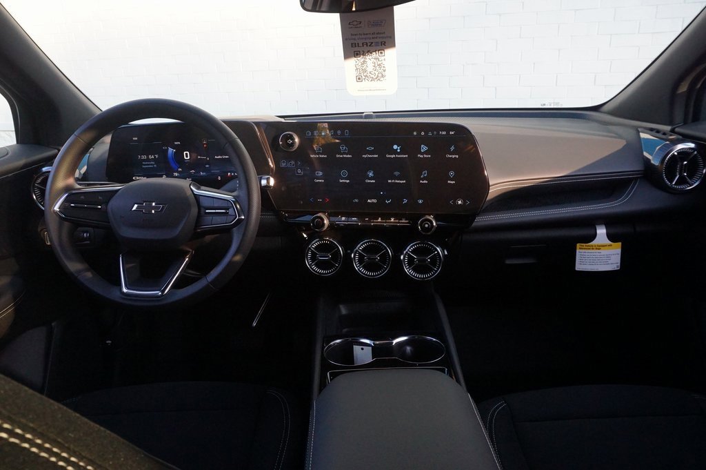 New 2026 Chevrolet Blazer EV LT image 13