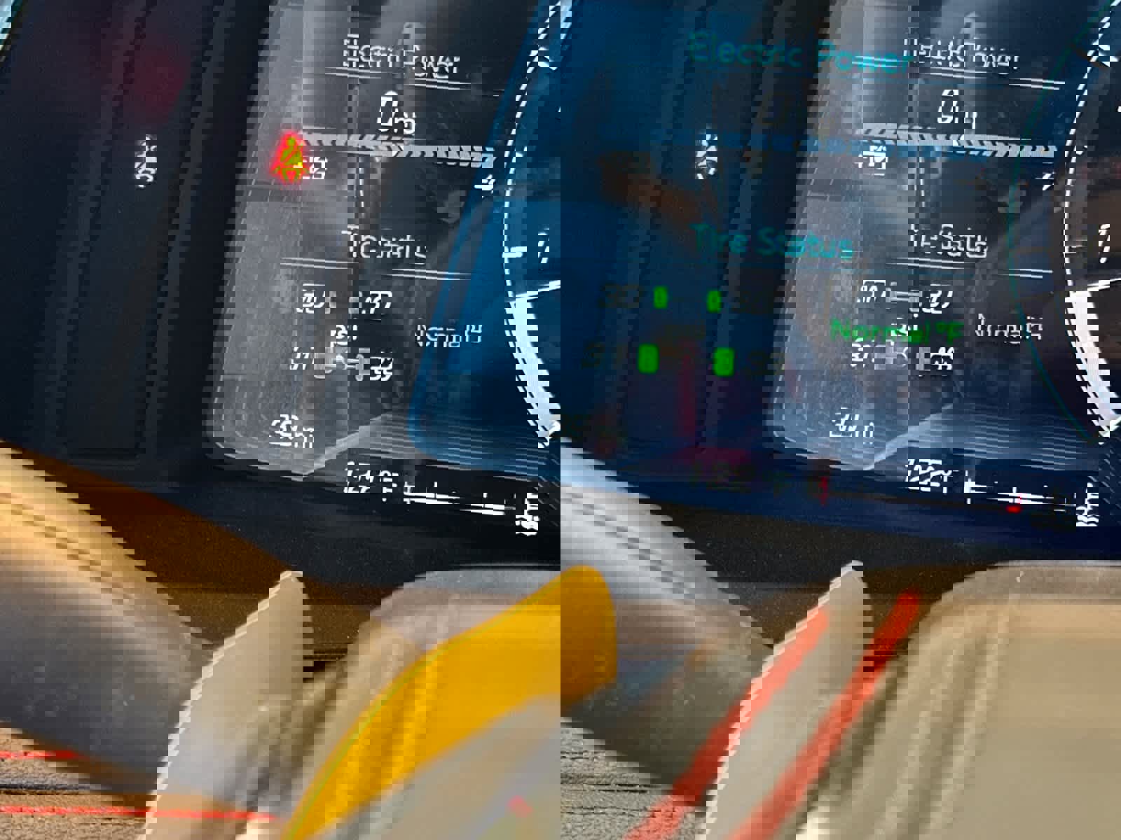 New 2025 Chevrolet Corvette E-Ray image 23