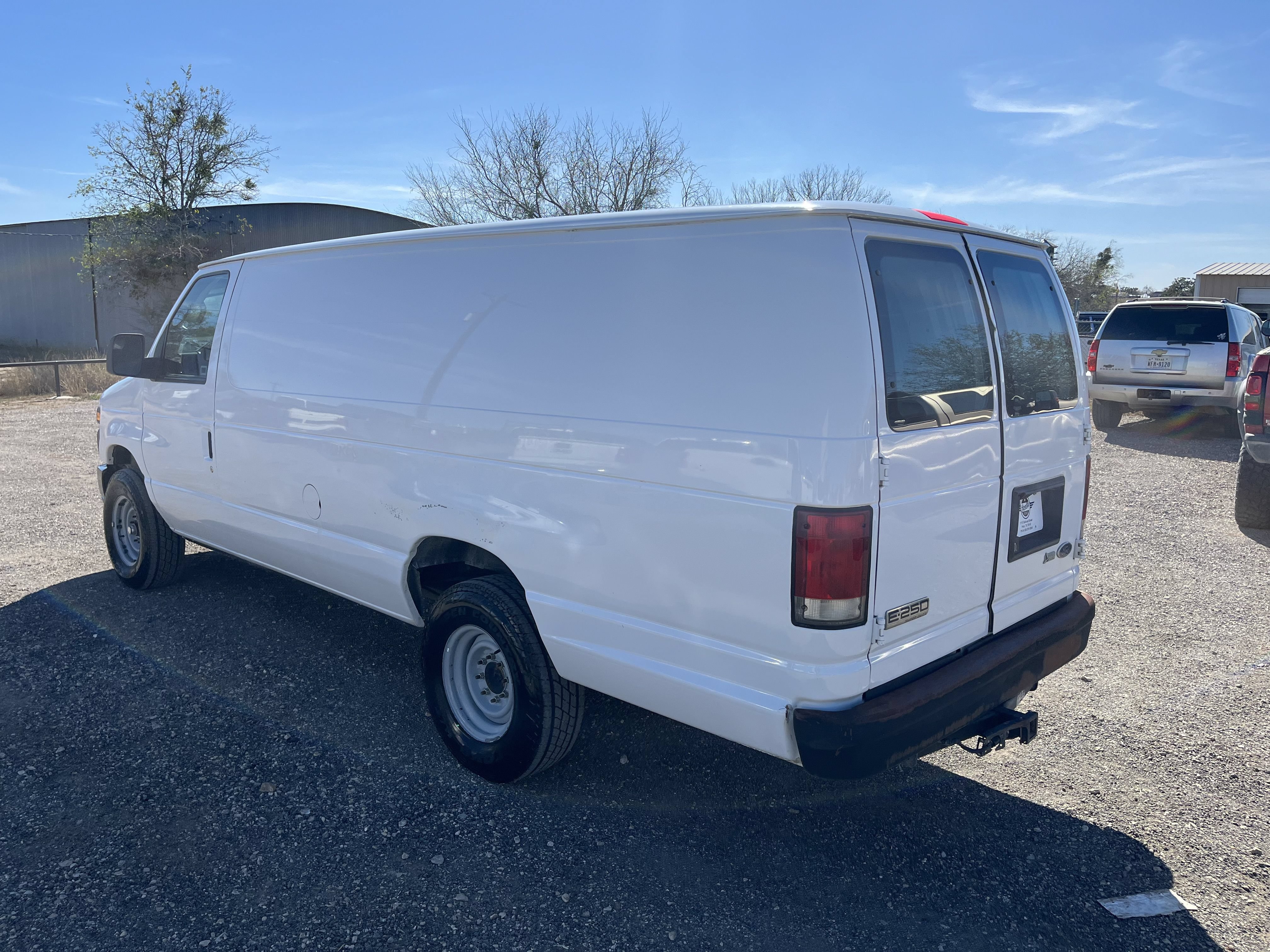 Used 2013 Ford E-250 and Econoline 250 Extended w/ PWR Group RWD image 4