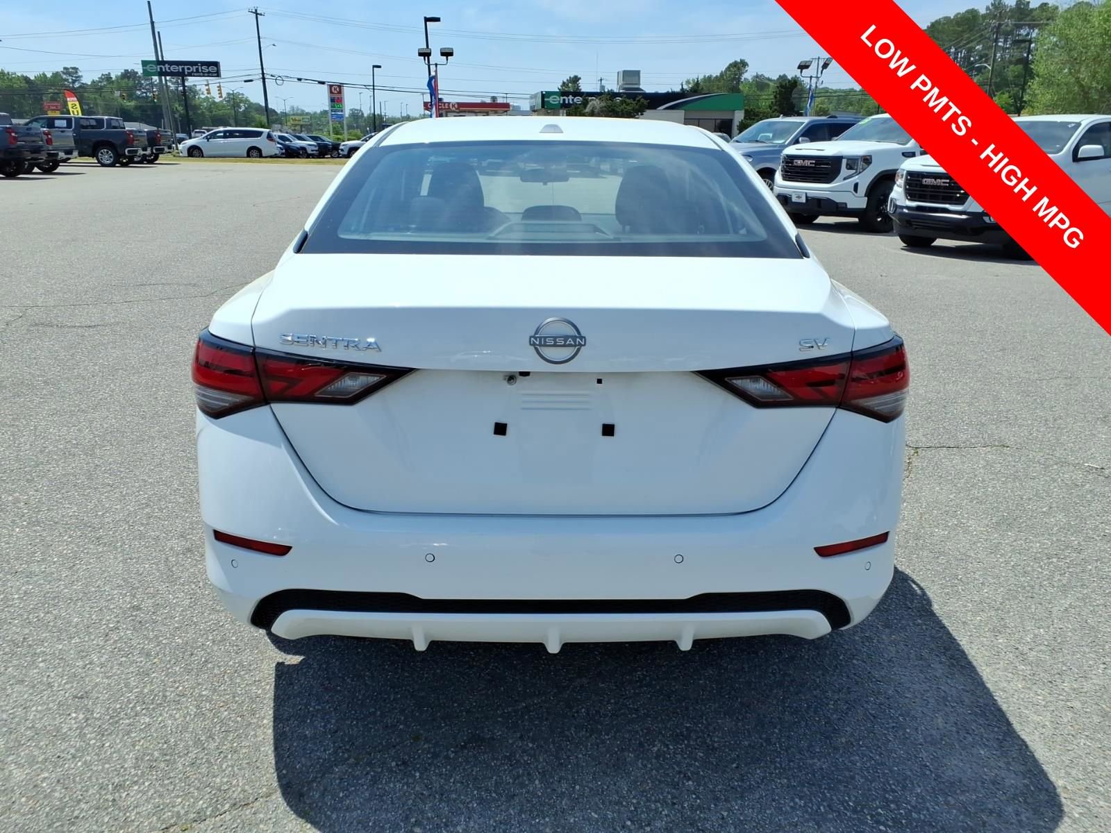 Used 2024 Nissan Sentra SV FWD image 4