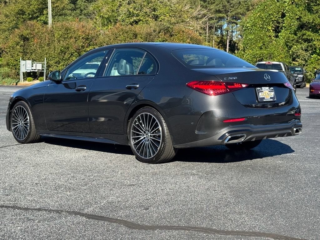 Used 2025 Mercedes-Benz C 300 Sedan image 5