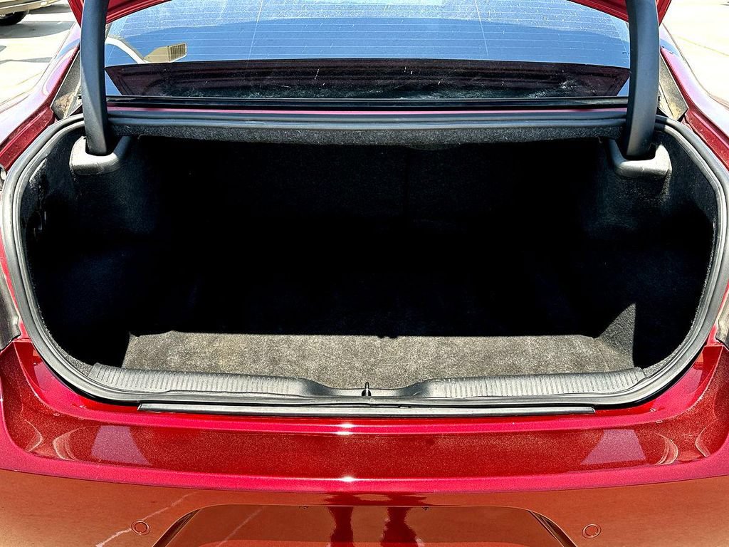 Used 2019 Dodge Charger SXT w/ Plus Group RWD image 33