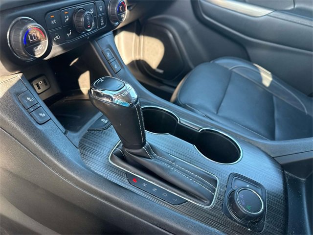 Used 2019 GMC Acadia SLT image 32