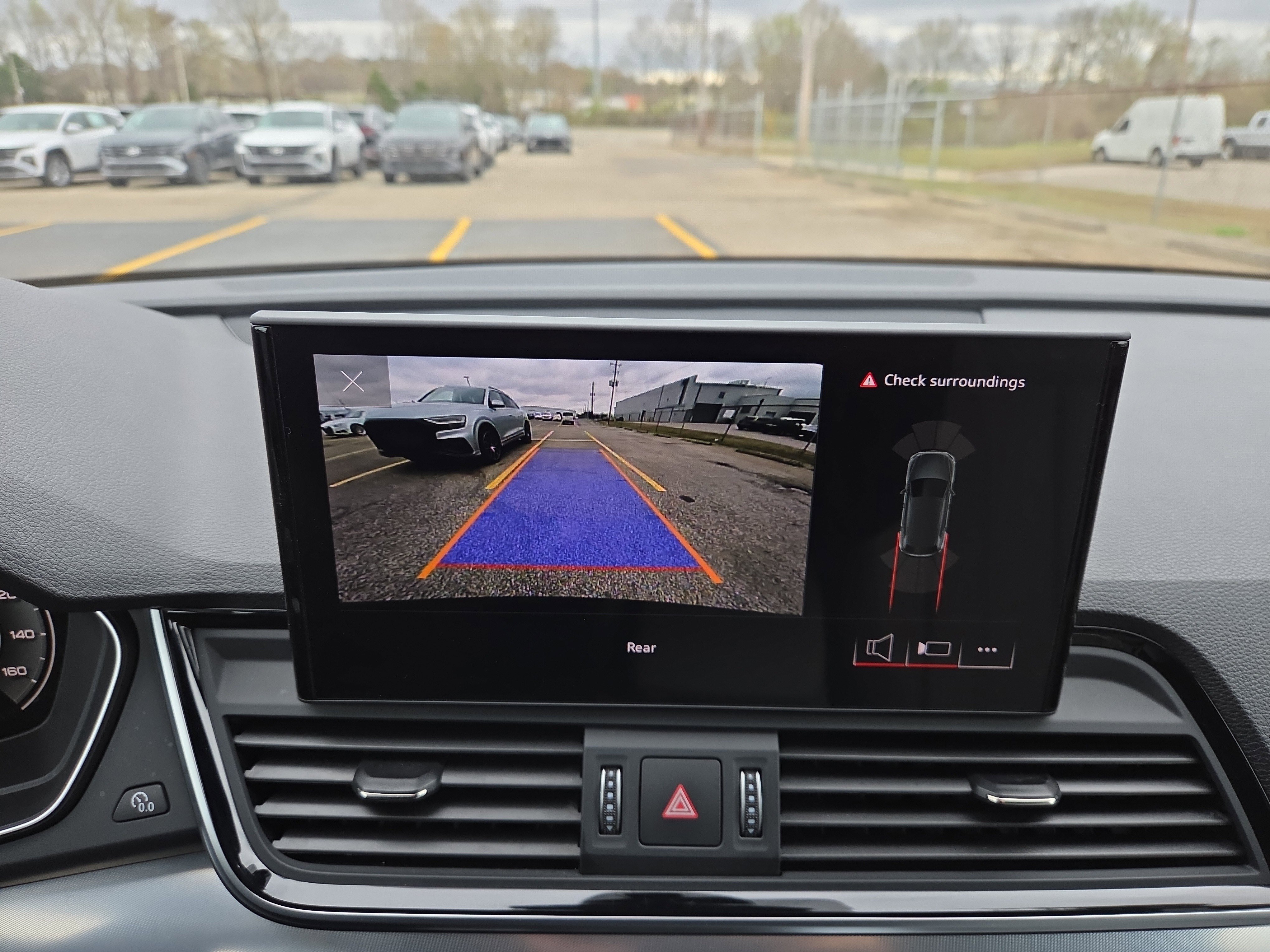 Used 2024 Audi Q5 2.0T Premium image 13