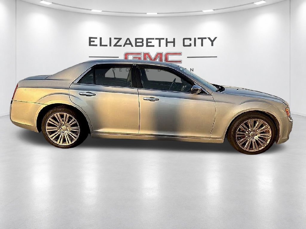 Used 2012 Chrysler 300 Limited RWD image 6