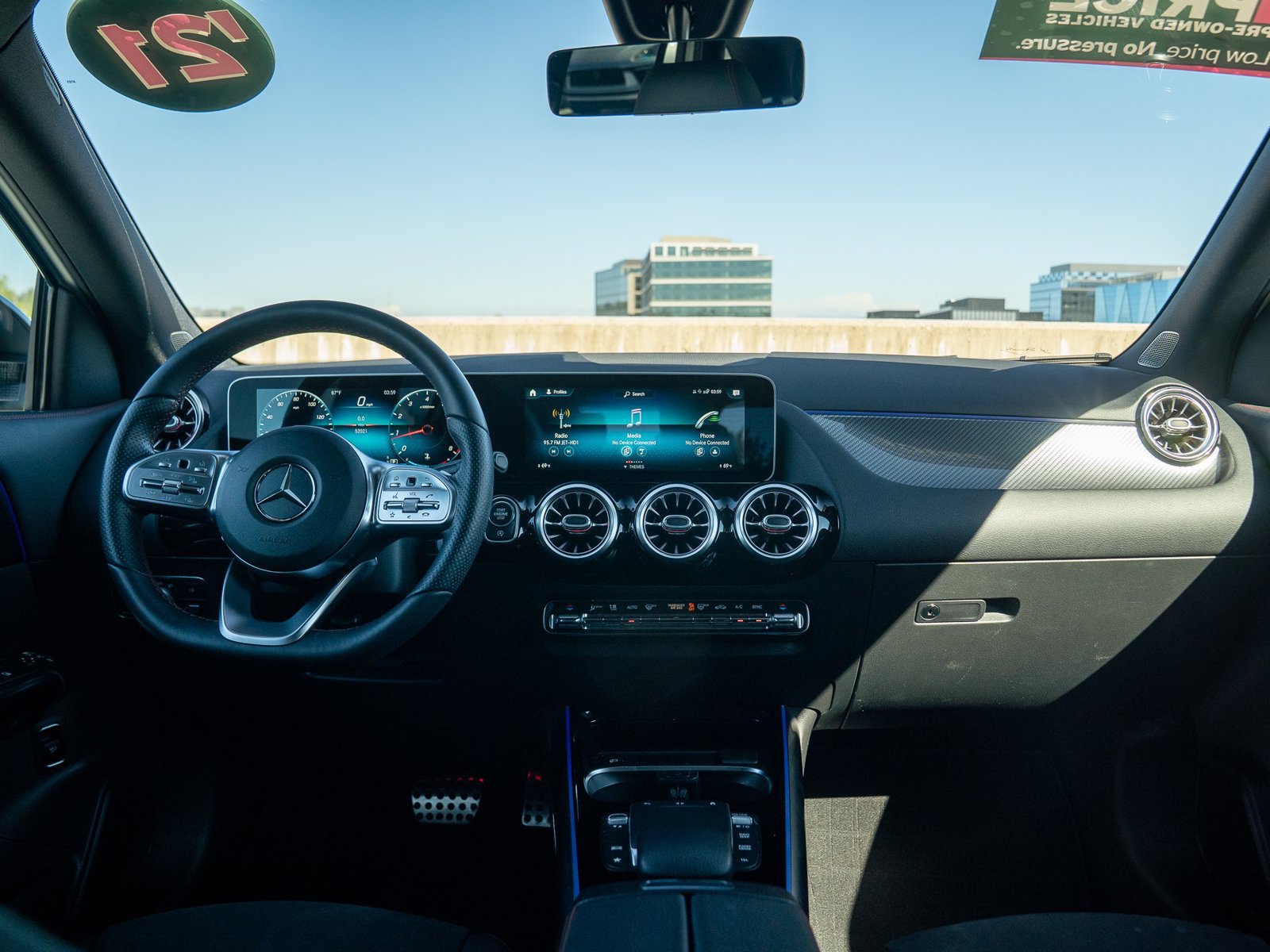 Certified 2021 Mercedes-Benz GLA 250 4MATIC image 18