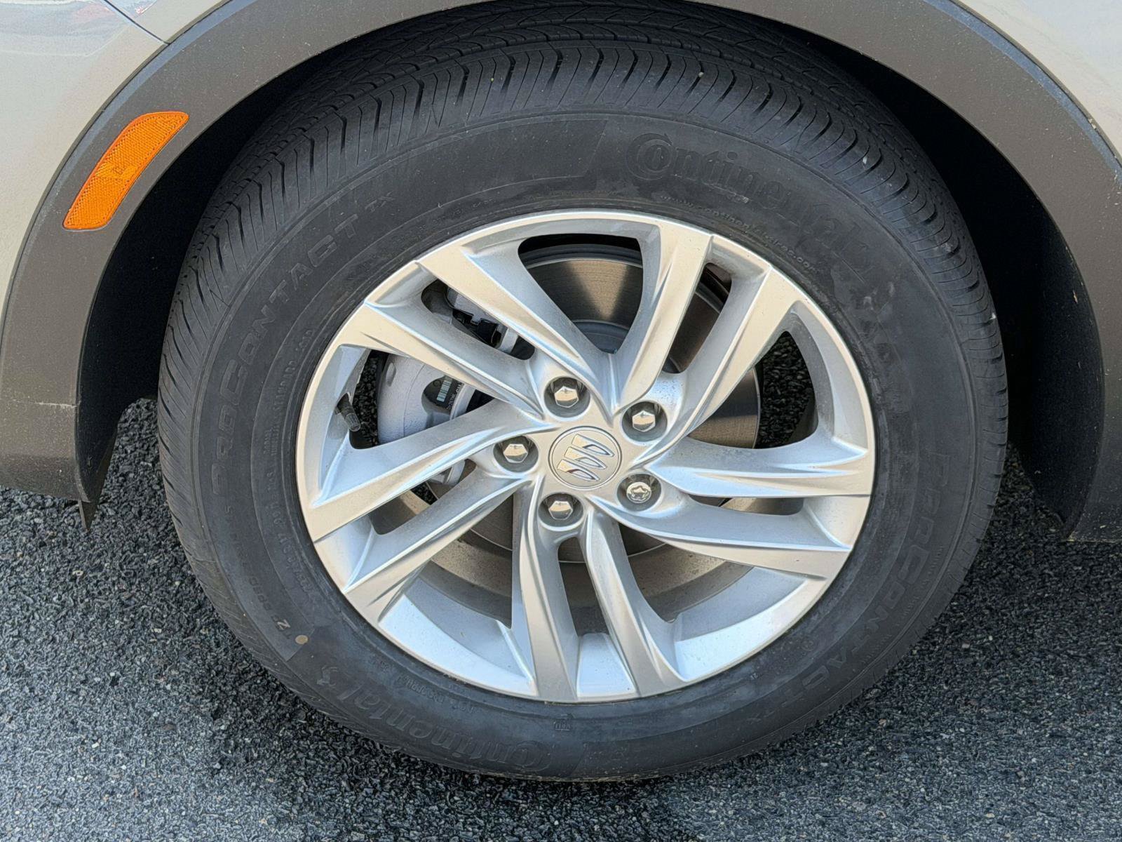 New 2026 Buick Envista Preferred w/ Advanced Safety Package FWD image 5