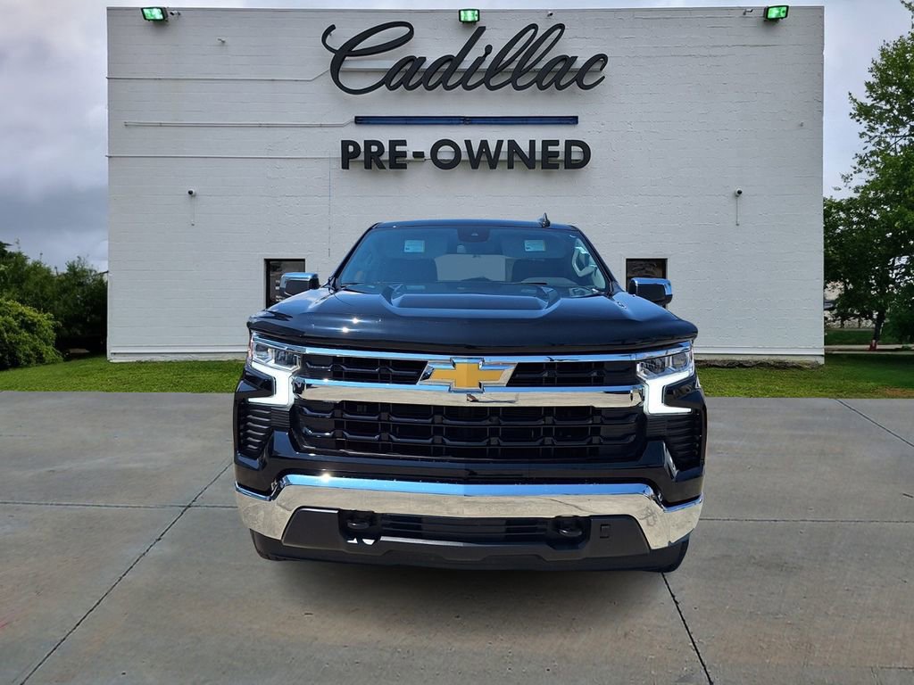 Used 2025 Chevrolet Silverado 1500 LT image 7