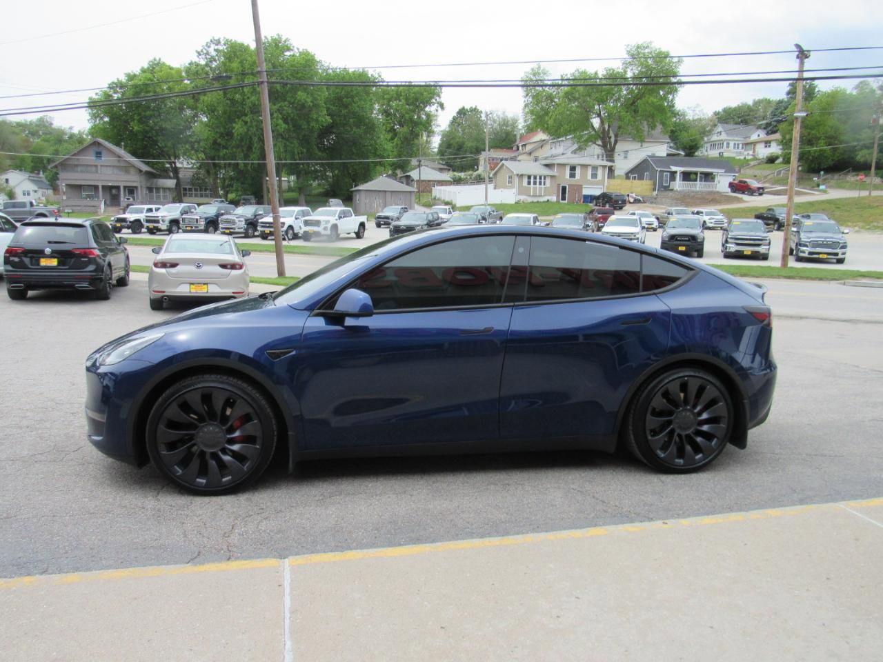 Used 2021 Tesla Model Y Performance AWD/4WD image 11