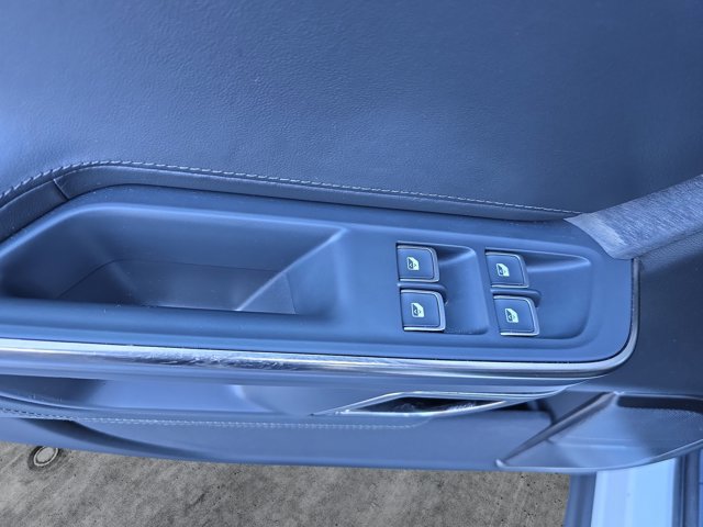 Used 2022 Rivian R1T Adventure image 24