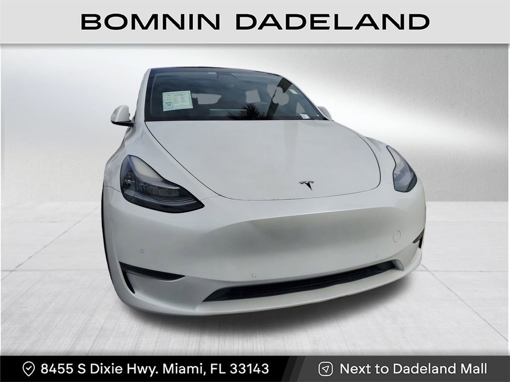 Used 2021 Tesla Model Y Long Range image 3