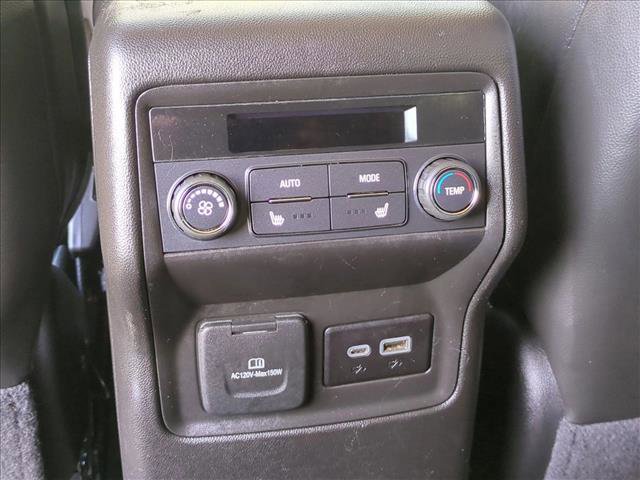 Used 2023 GMC Acadia Denali image 17