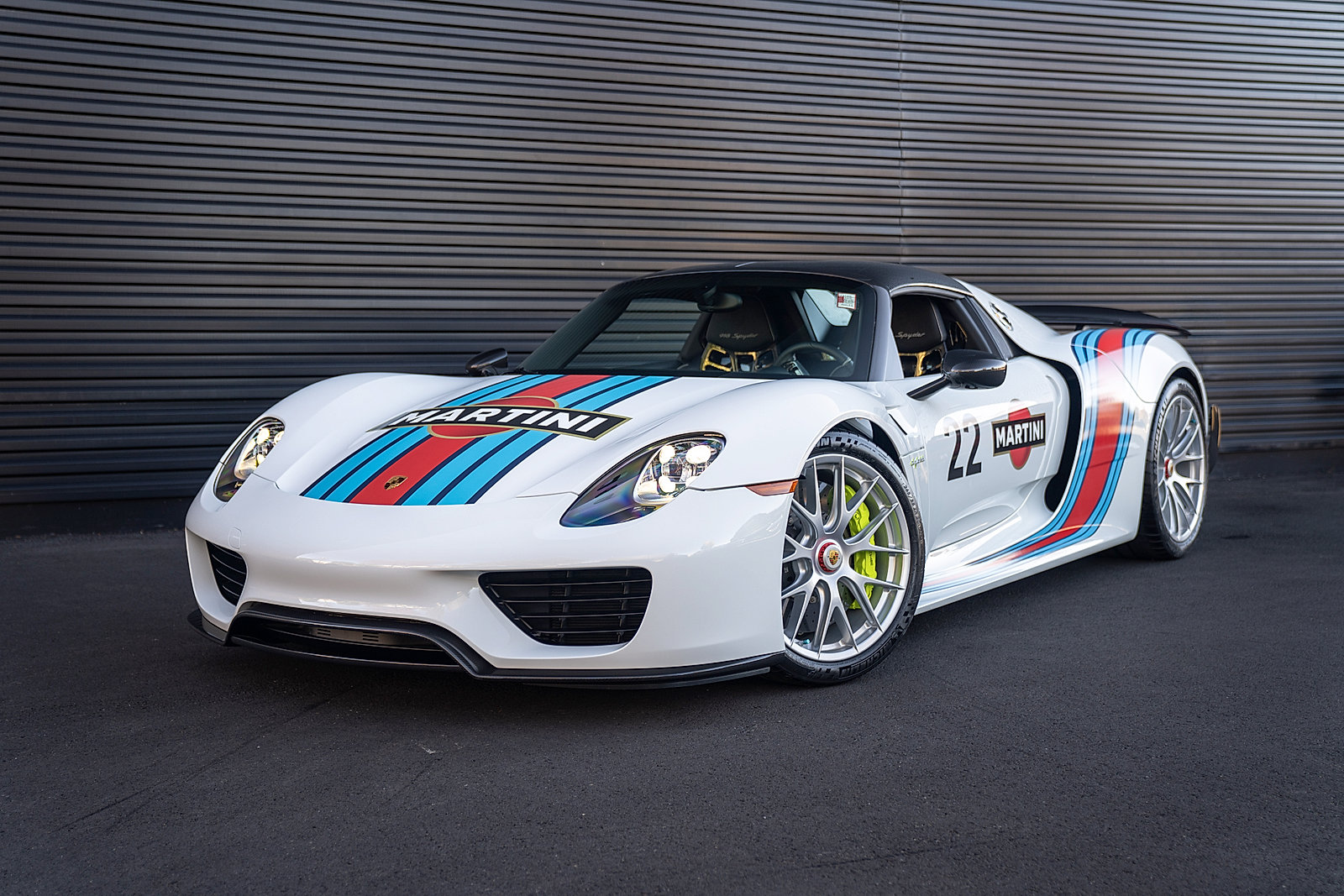 Used 2015 Porsche 918 Spyder AWD/4WD image 1
