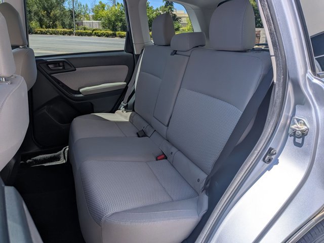 Used 2017 Subaru Forester 2.5i Premium AWD/4WD image 18