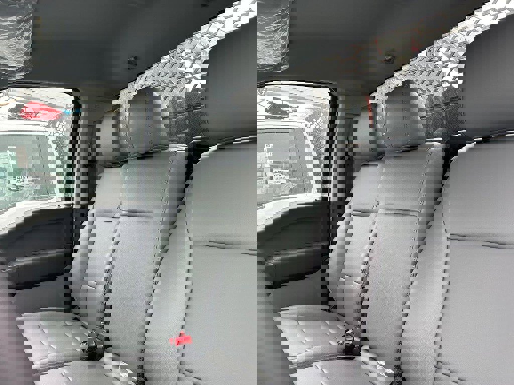 New 2024 Ford F550 4x4 Regular Cab Super Duty image 15