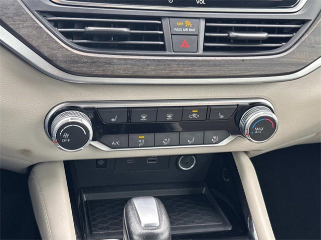 Certified 2024 Nissan Altima 2.5 SV w/ SV Premium Package image 31
