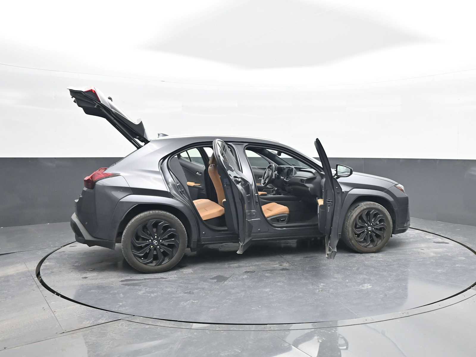 Used 2024 Lexus UX 250h AWD w/ Premium Package image 43