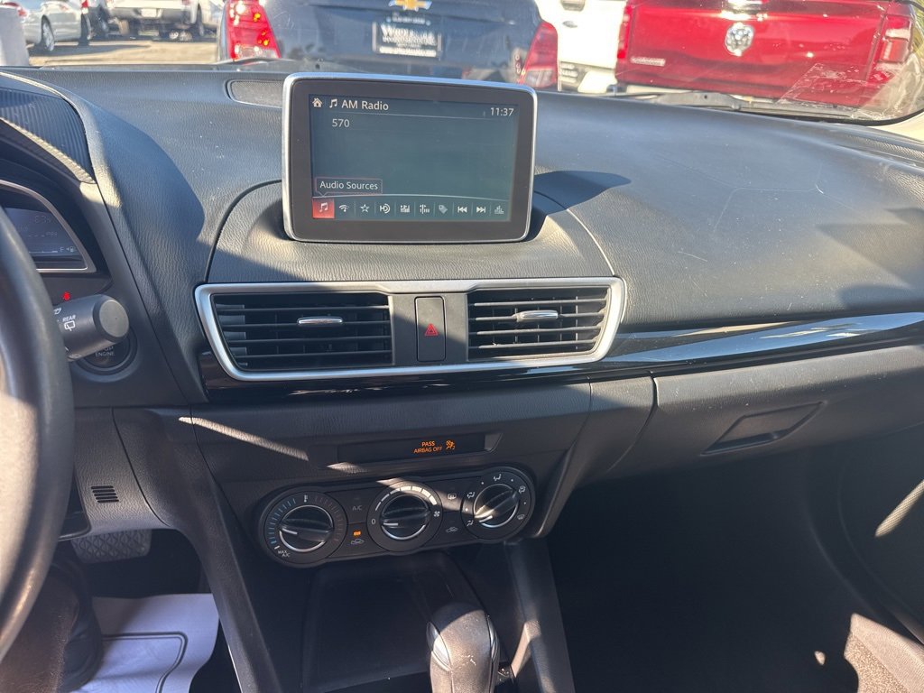 Used 2015 MAZDA MAZDA3 i Touring image 11