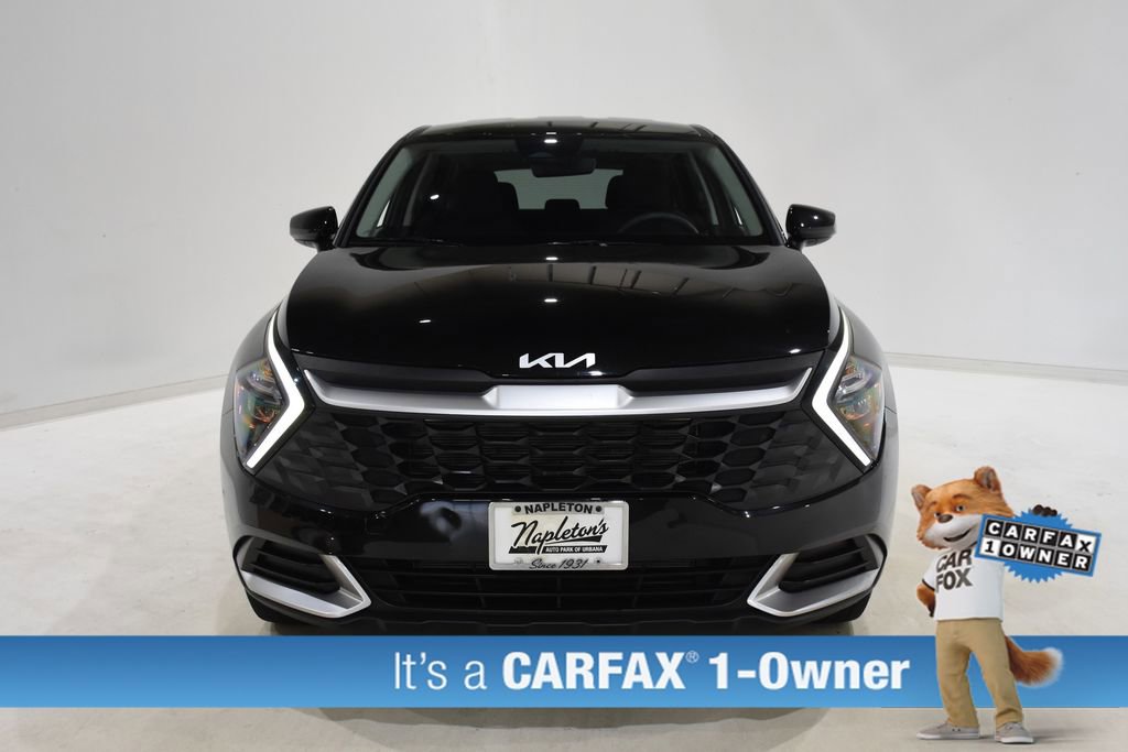 Used 2023 Kia Sportage LX image 3