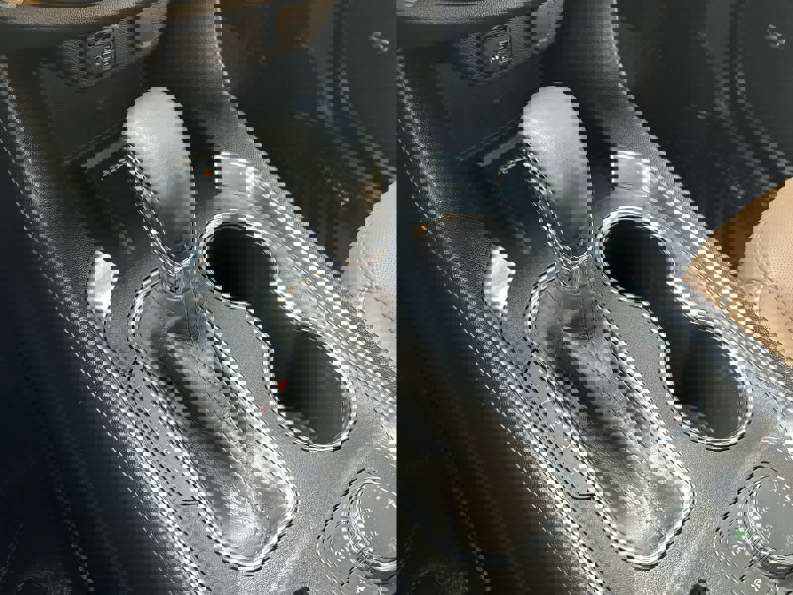 Used 2023 Chevrolet Traverse Premier image 28