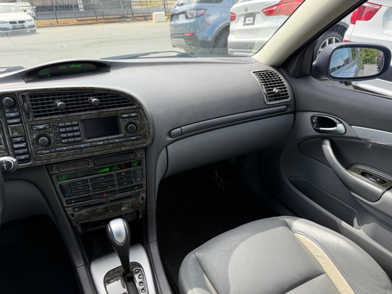 Used 2005 Saab 9-3 Aero image 18