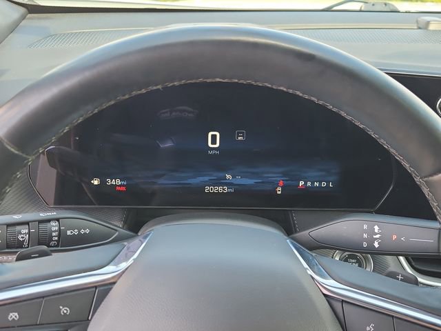 Used 2025 Chevrolet Equinox LT w/ Convenience Package II FWD image 19