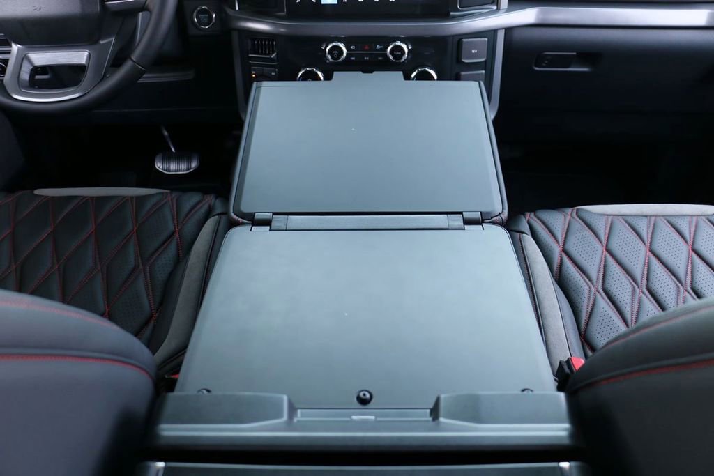 New 2025 Ford F150 XLT w/ Equipment Group 303A High image 31