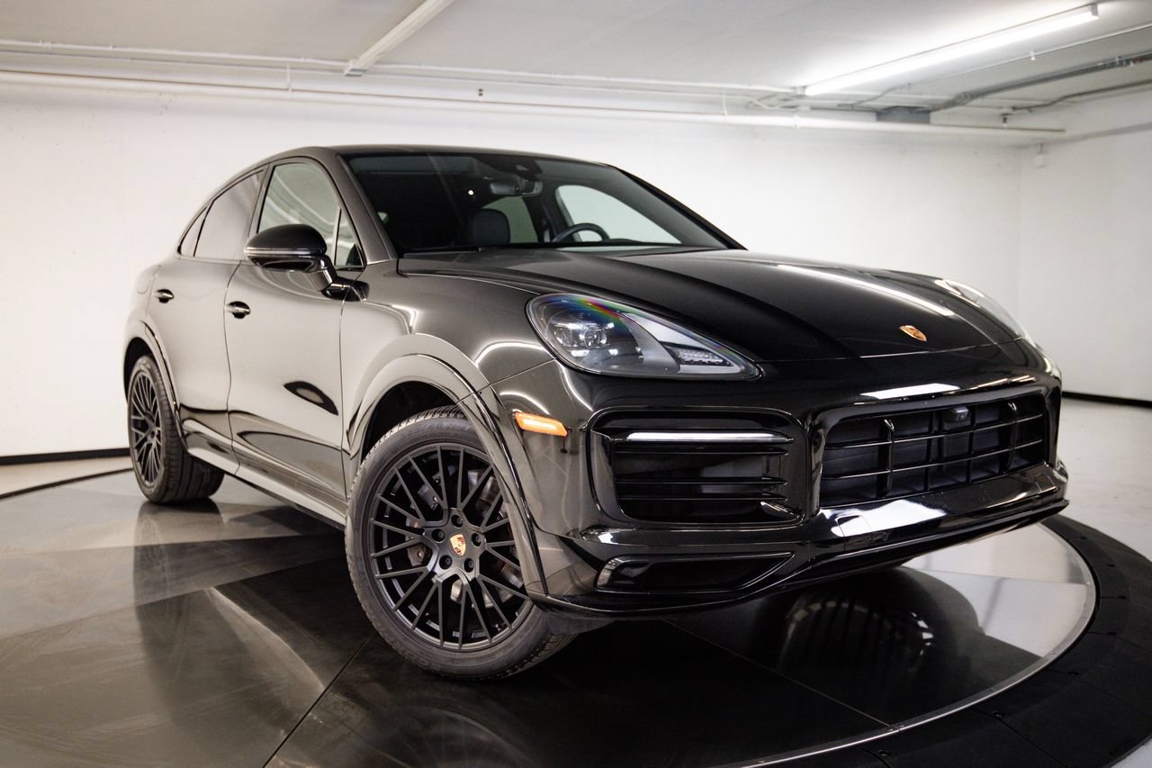 Certified 2023 Porsche Cayenne Platinum Edition AWD/4WD image 9