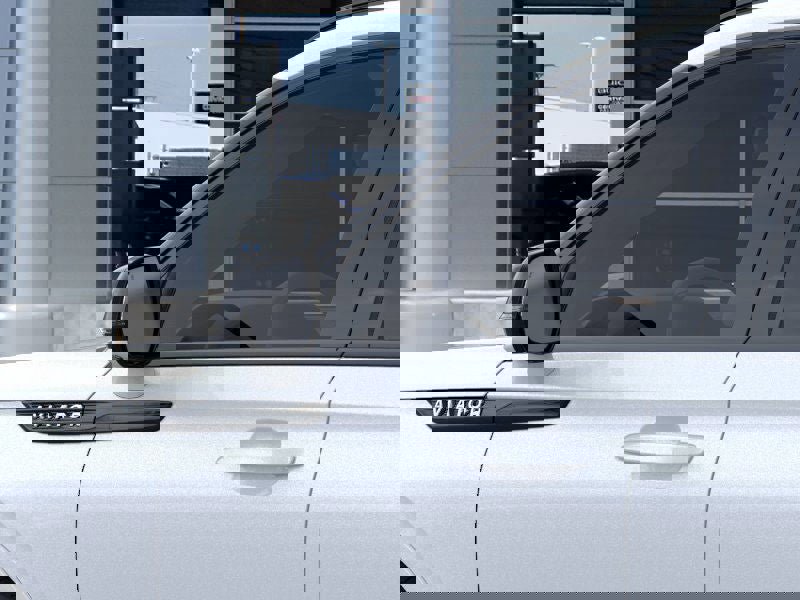 New 2026 Lincoln Aviator AWD w/ Jet Appearance Package image 20