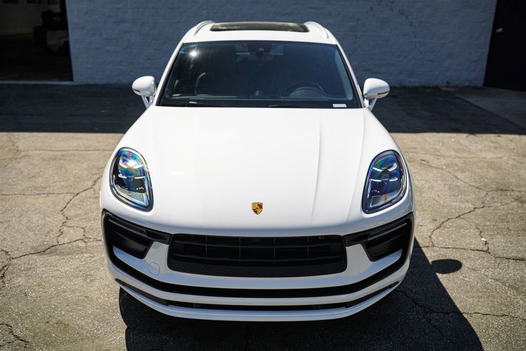 Used 2022 Porsche Macan AWD/4WD image 6