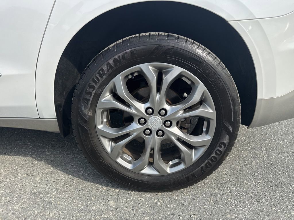 Used 2019 Buick Enclave Avenir w/ Avenir Technology Package image 33