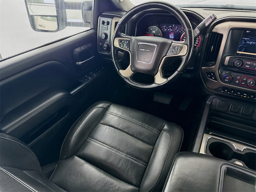 Used 2015 GMC Sierra 3500 Denali w/ Duramax Plus Package image 24