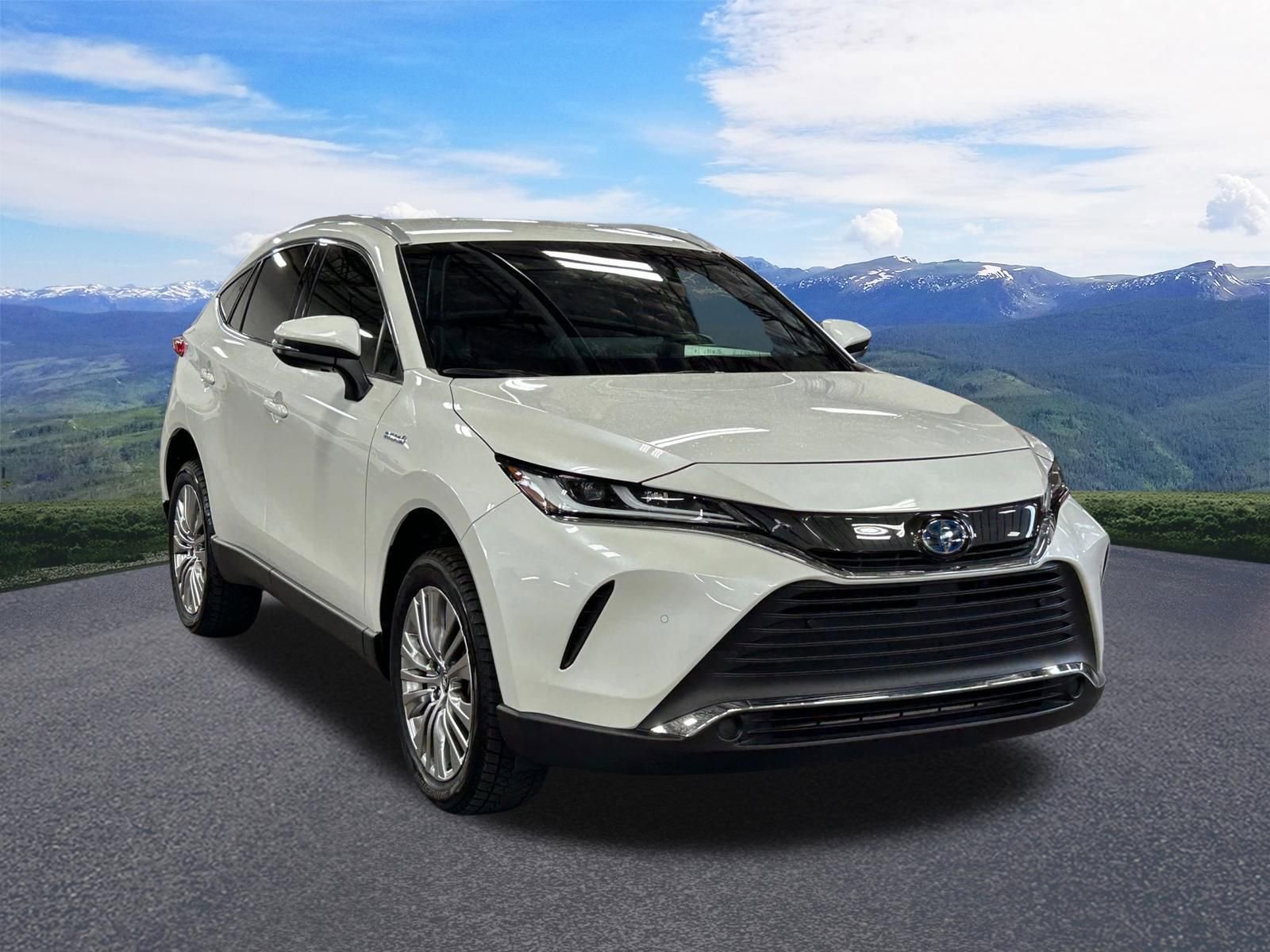 Certified 2021 Toyota Venza XLE w/ Softex Package AWD/4WD image 9