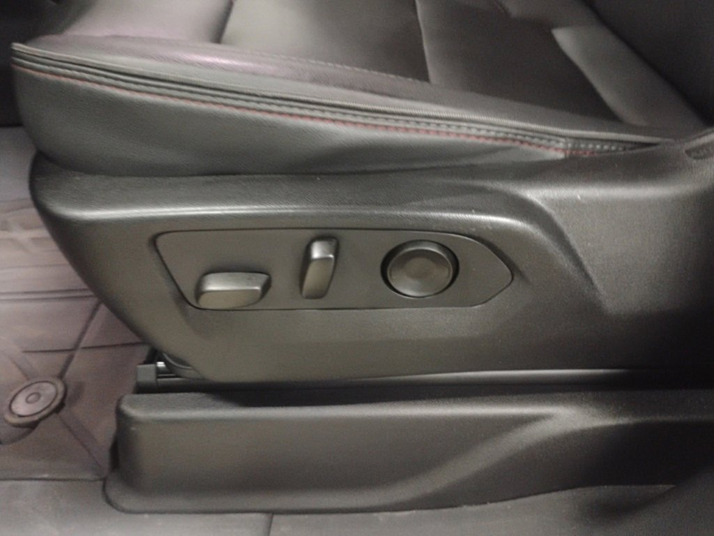 Used 2024 Chevrolet Tahoe RST image 18