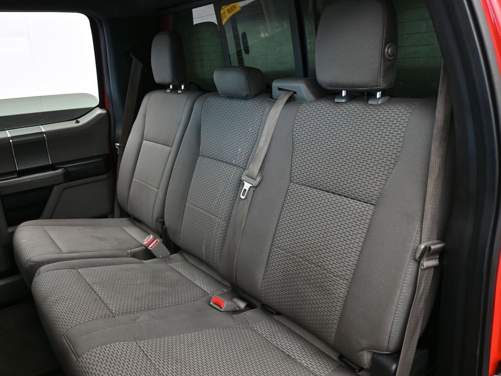 Used 2015 Ford F150 XLT w/ Equipment Group 302A Luxury image 32