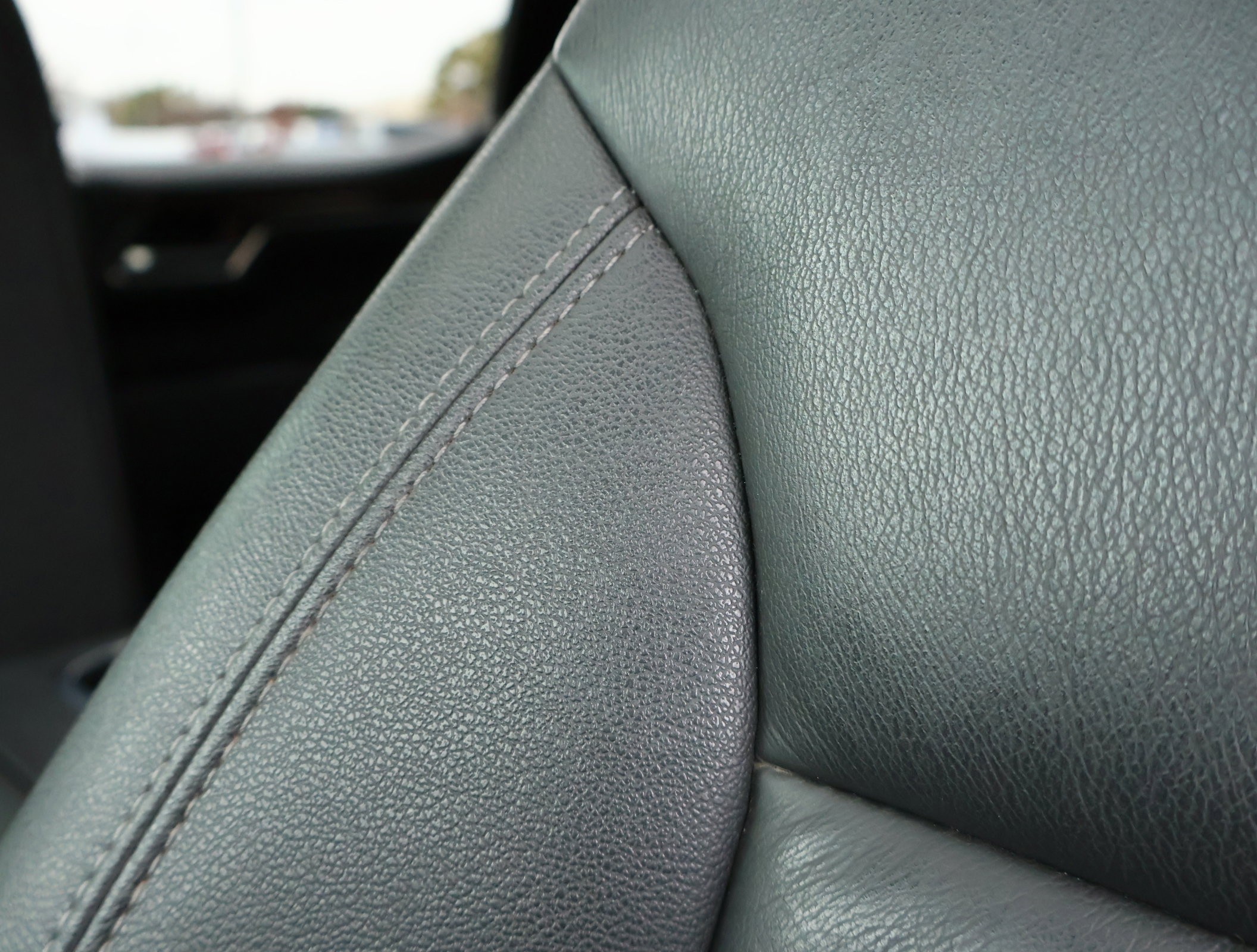 Used 2022 Chevrolet Silverado 1500 LT Trail Boss w/ LT Trail Boss Premium Package image 11