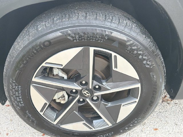 Certified 2025 Hyundai Tucson SEL FWD image 32