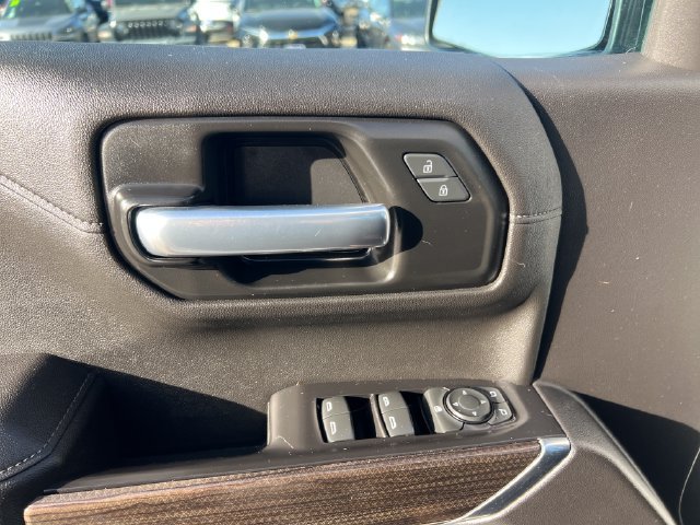 Certified 2021 Chevrolet Silverado 1500 LT Trail Boss w/ Convenience Package II AWD/4WD image 30