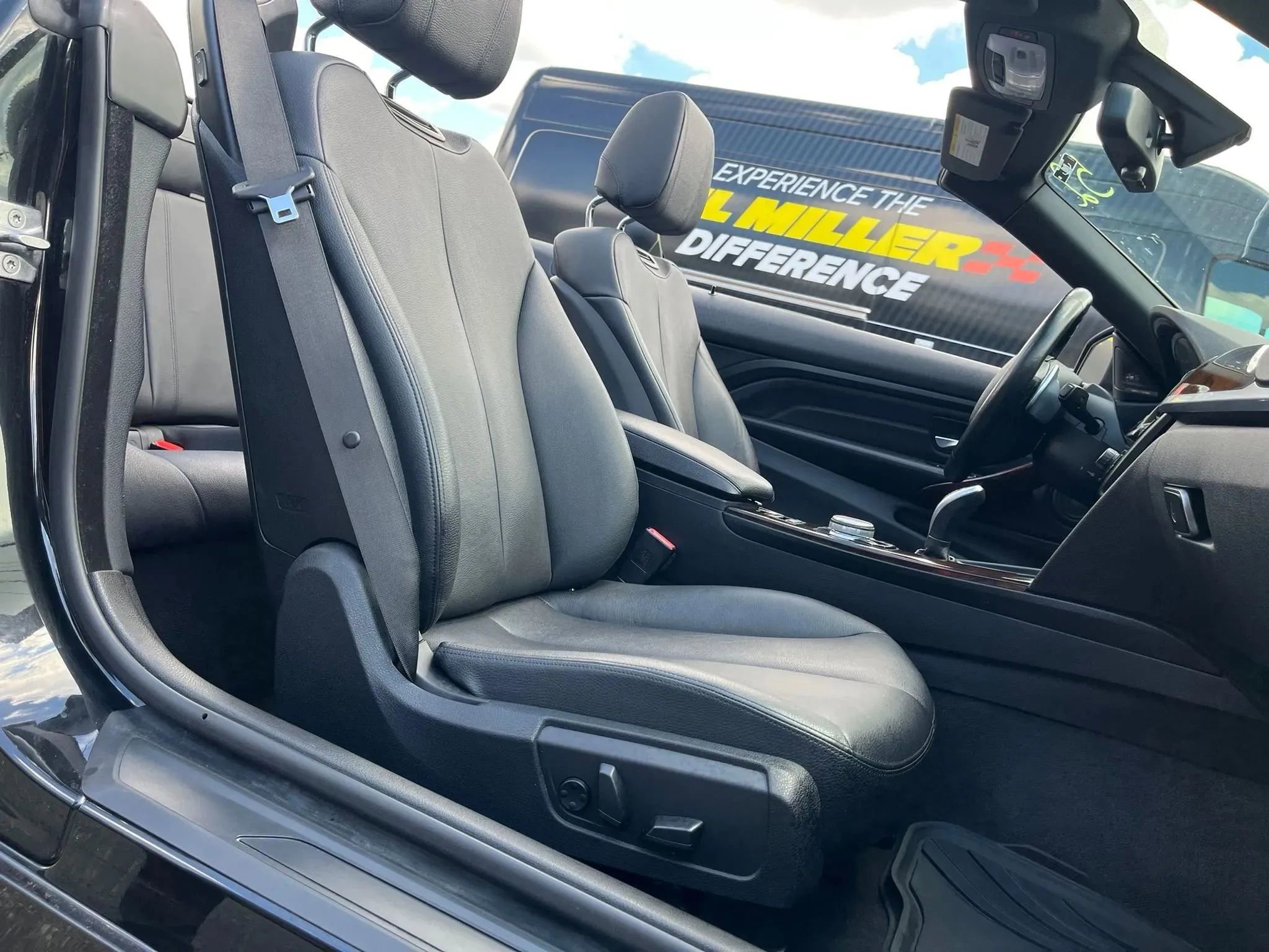 Used 2015 BMW 435i xDrive Convertible AWD/4WD image 18