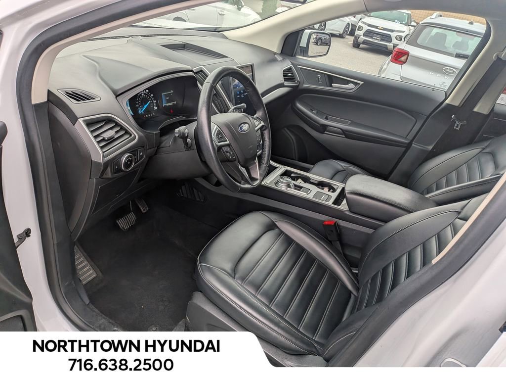Used 2023 Ford Edge SEL image 10