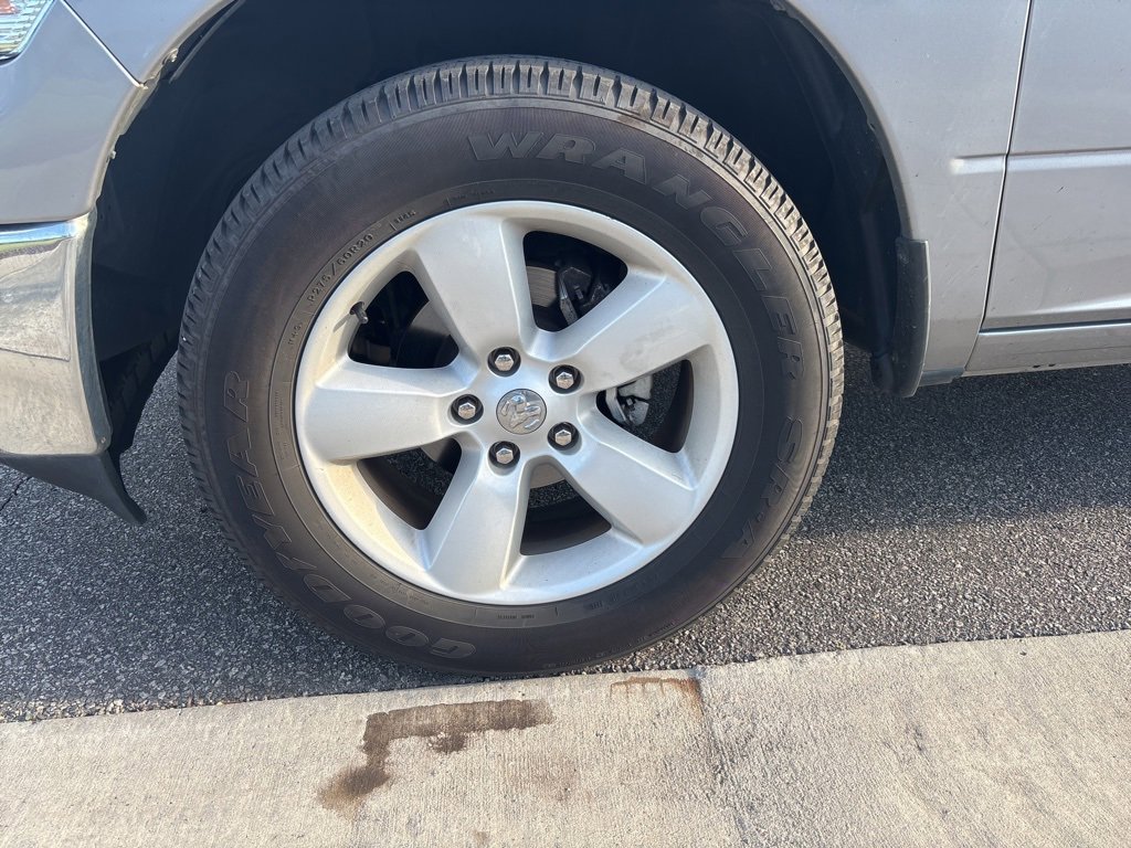 Used 2024 RAM 1500 Classic SLT image 14