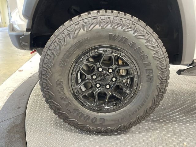 Used 2024 Chevrolet Colorado ZR2 w/ ZR2 Bison Edition AWD/4WD image 10