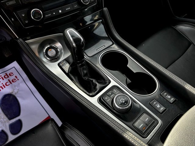 Used 2017 Nissan Maxima 3.5 SL image 38