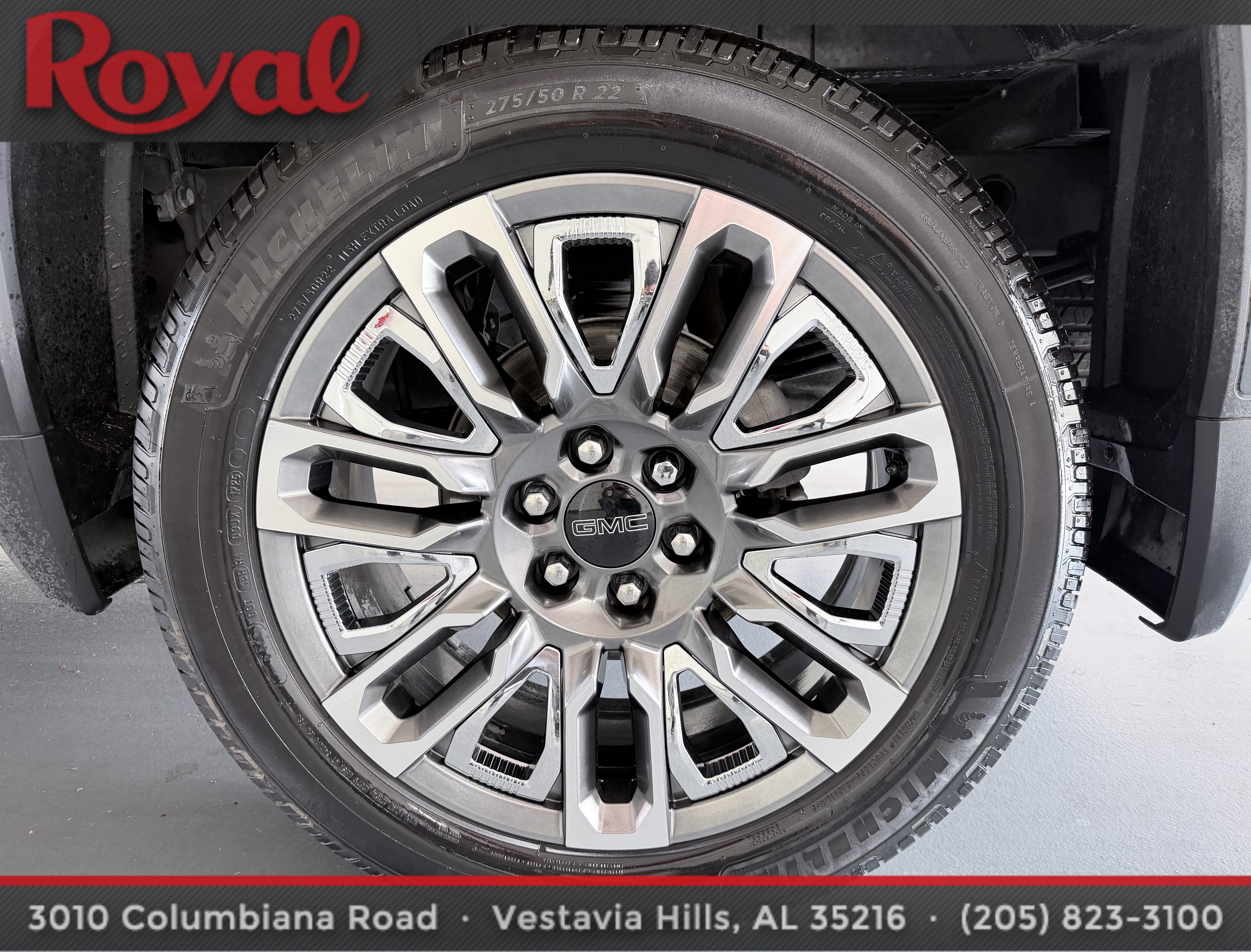 Used 2025 GMC Sierra 1500 Denali Ultimate AWD/4WD image 8