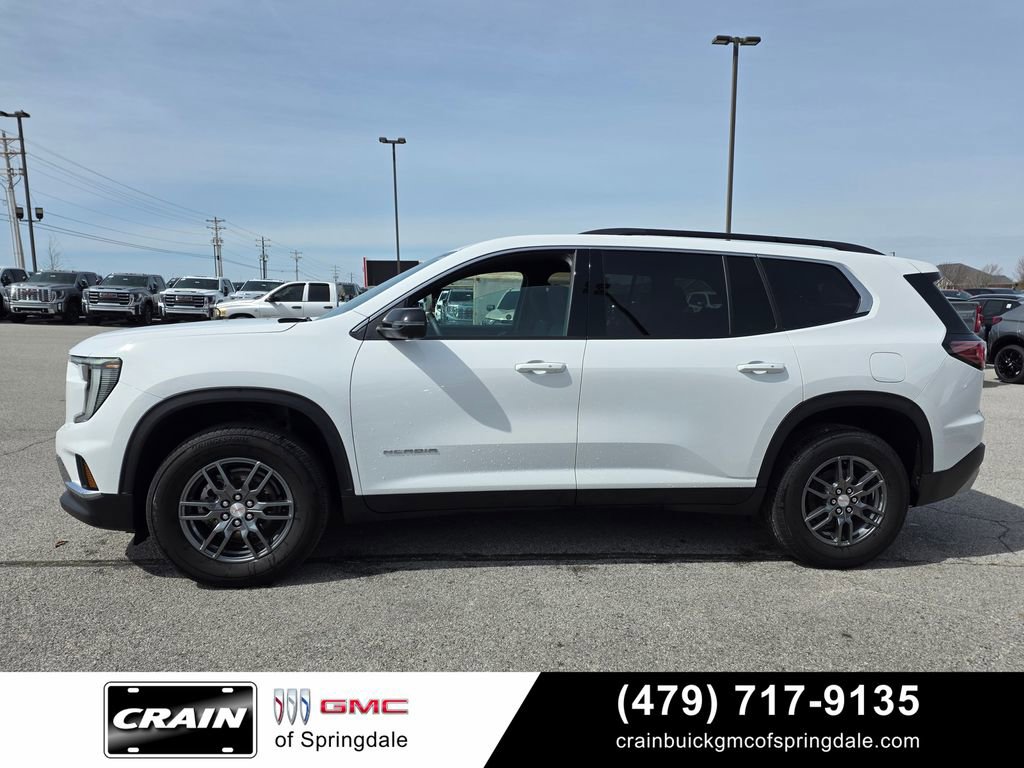 Used 2025 GMC Acadia Elevation FWD image 4