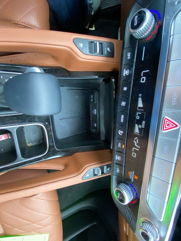 Used 2025 Kia Telluride SX Prestige X-Line image 11