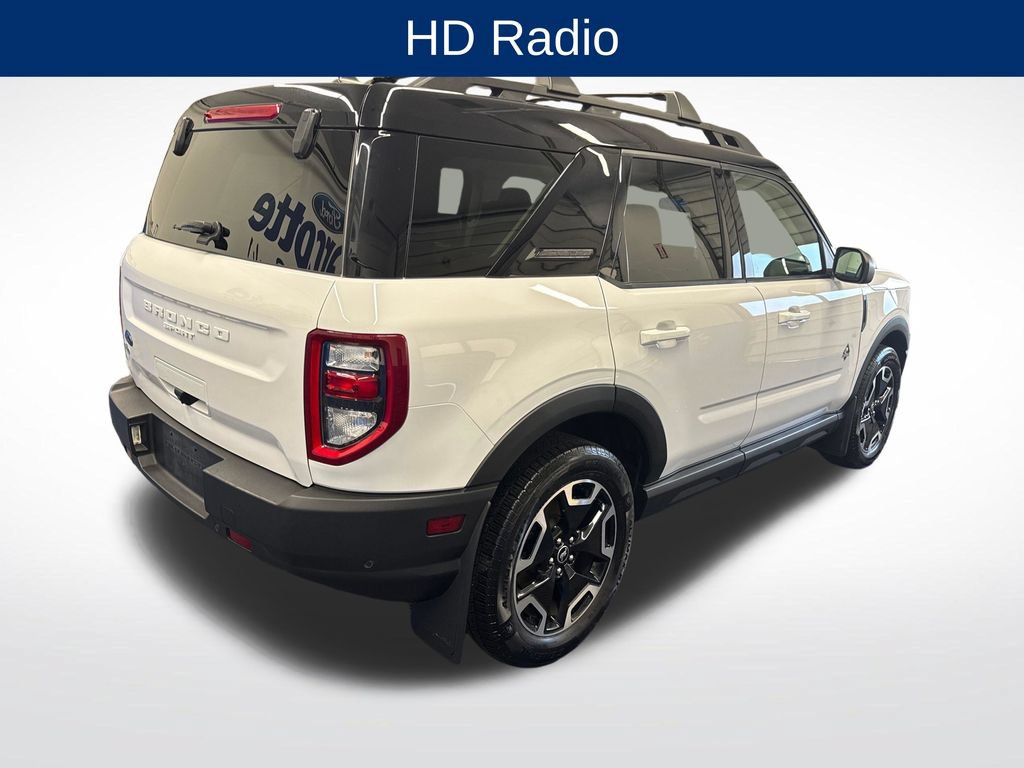 Used 2022 Ford Bronco Sport Outer Banks w/ Tech Package AWD/4WD image 5