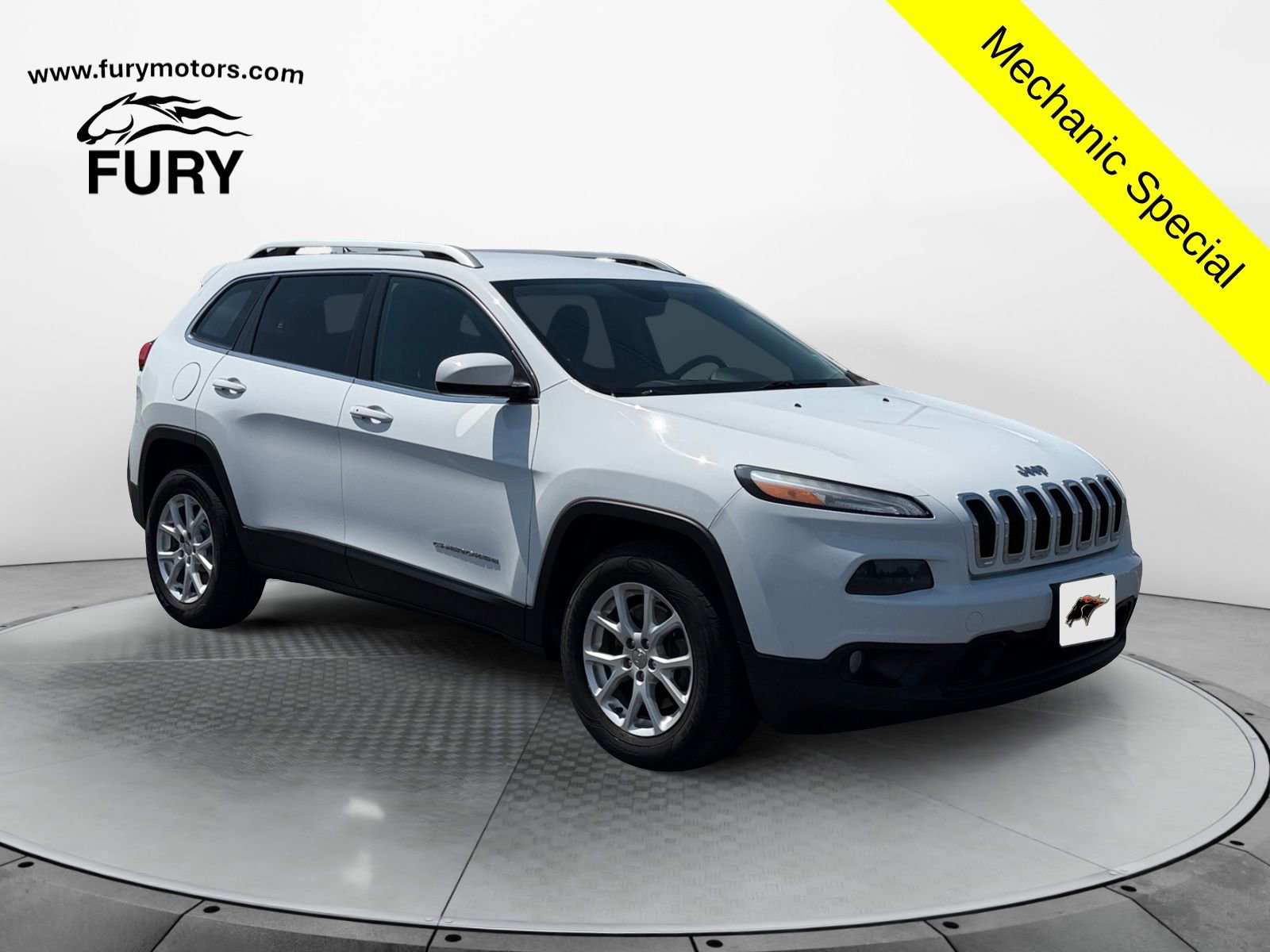 Used 2014 Jeep Cherokee Latitude w/ Comfort/Convenience Group AWD/4WD image 1