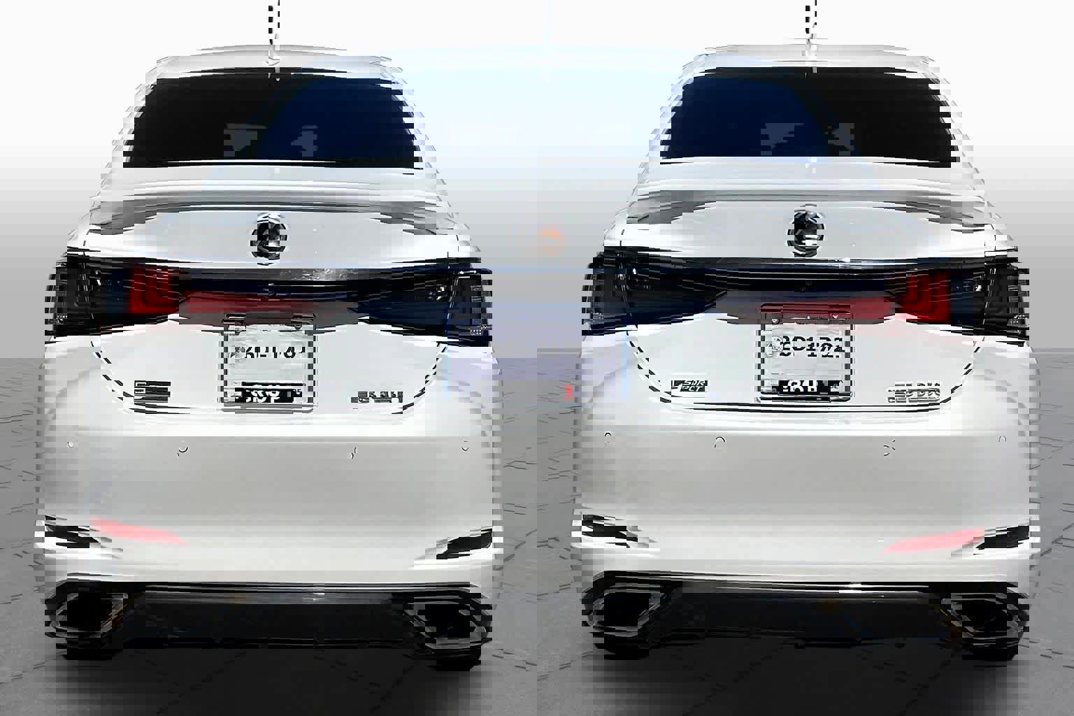 Used 2019 Lexus ES 350 F Sport w/ Accessory Package 2 image 5